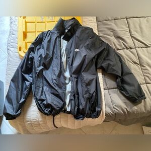 NIKE Black Windbreak NEW WITH TAGS!